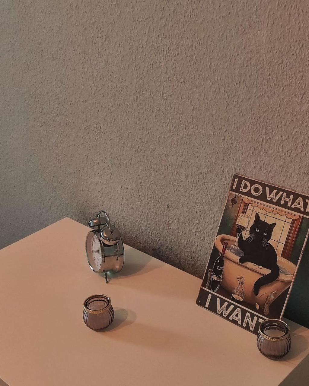 Stylish 2-Room Apartment With Balcony Next To East Side Gallery ベルリン エクステリア 写真